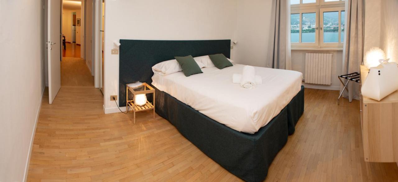 Little Marina Apartment Malgrate Ngoại thất bức ảnh