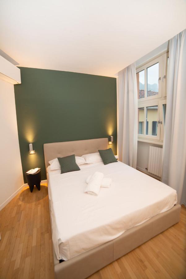 Little Marina Apartment Malgrate Ngoại thất bức ảnh
